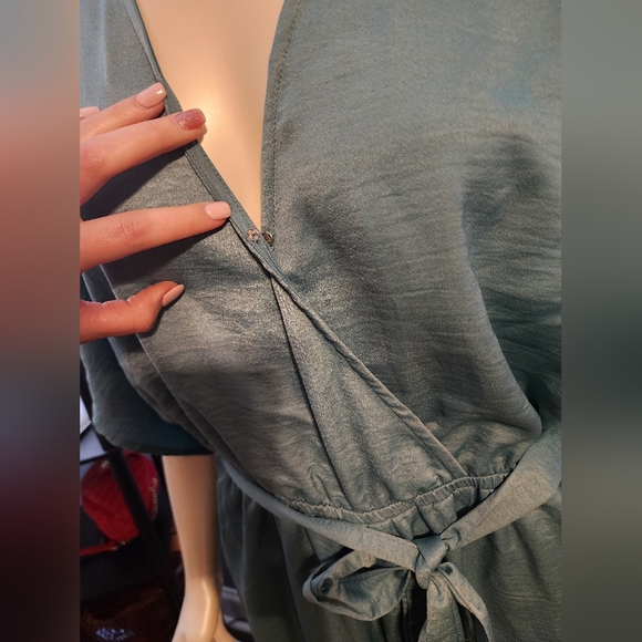 NWT JUMPSUIT SZ LG - Picture 3 of 7